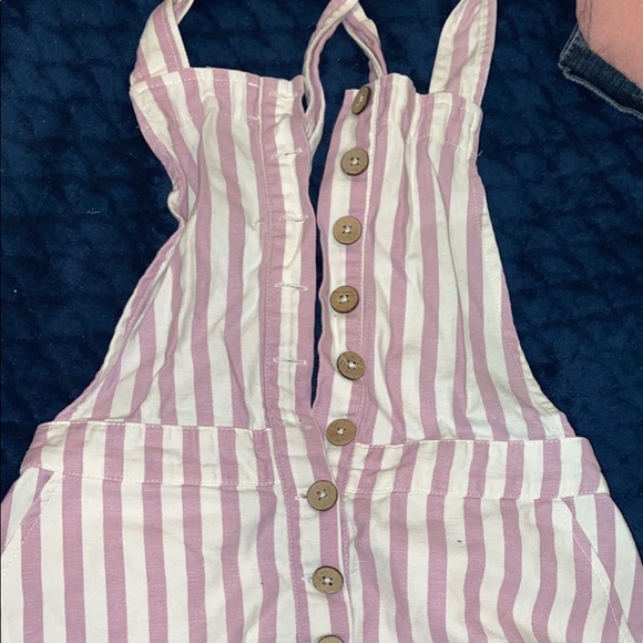 cute overalls - Picture 1 of 1